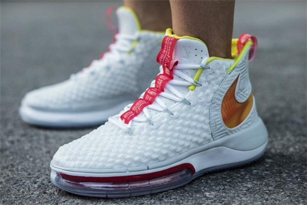 nike alphadunk開箱測評(píng) 耐克alphadunk配置怎么樣