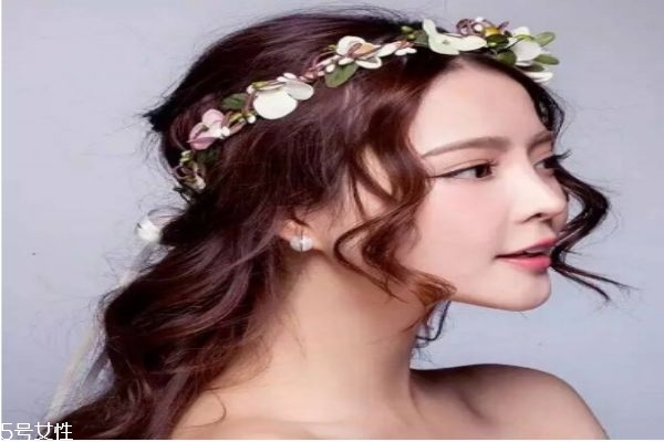結婚時應該畫什么妝呢 新娘妝有什么講究嗎