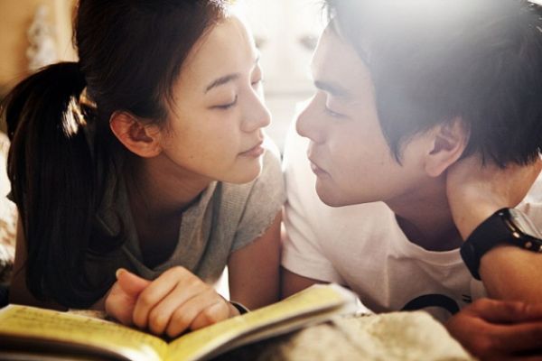 暗戀一個人怎么接近她 暗戀一個人唱什么歌給她聽