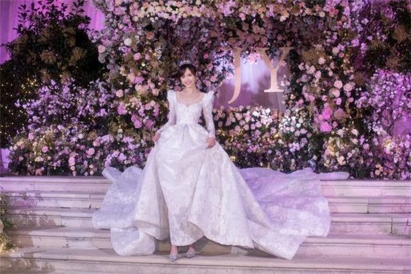 婚后女人應(yīng)該學(xué)會做什么 女人婚后要學(xué)會獨(dú)立嗎
