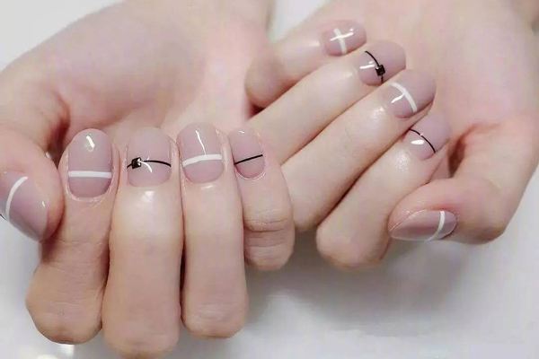 美甲前的準(zhǔn)備有哪些 美甲需要多長時(shí)間