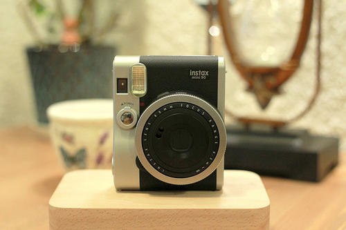 富士instax mini Liplay拍立得相機(jī)好嗎 富士相機(jī)值得買(mǎi)嗎