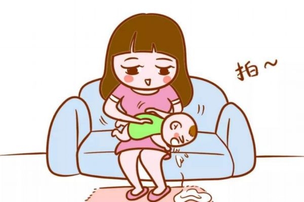 新生兒應(yīng)該抱 新生兒要注意的重點(diǎn)
