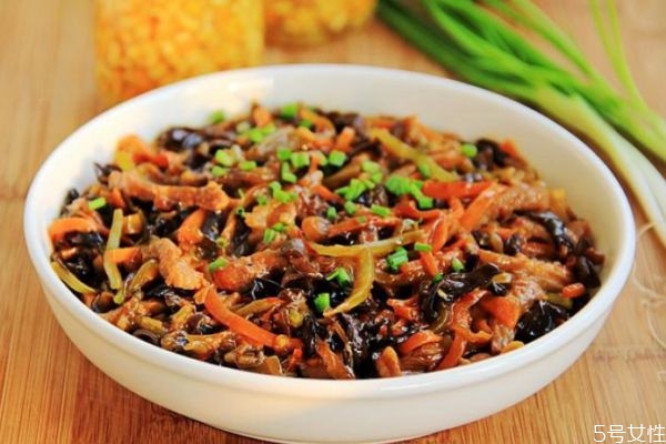 魚(yú)香肉絲怎么做好吃 魚(yú)香肉絲的簡(jiǎn)單做法