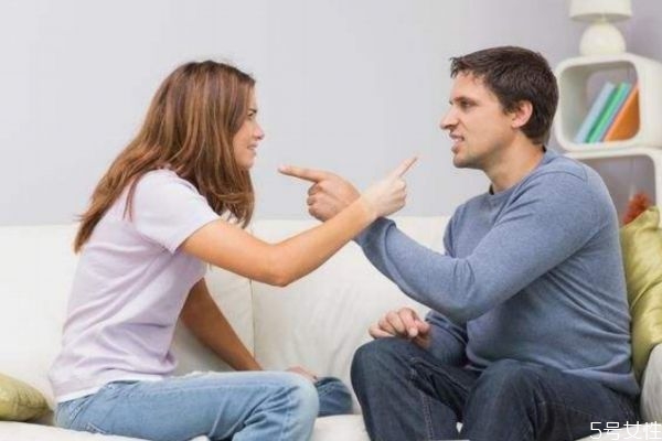 夫妻經常吵架怎樣越吵越親密 夫妻之間吵架需要注意什么