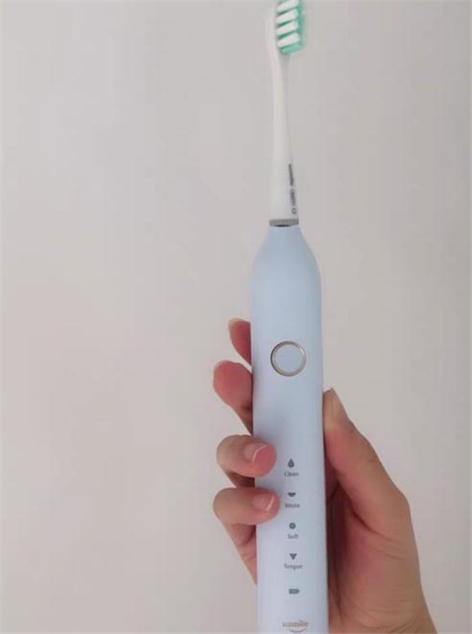 一篇文章帶你了解，電動牙刷和普通牙刷哪個好？
