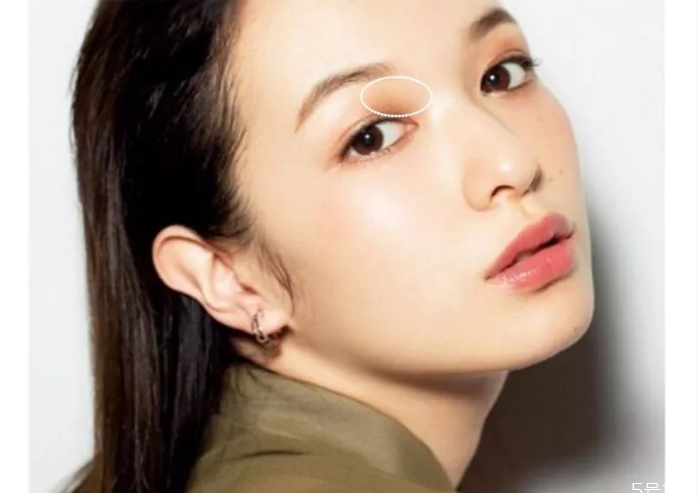 日系妝容要點(diǎn) 日系妝歐美妝對比