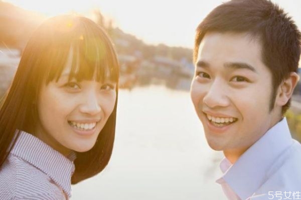 男生會對什么人發(fā)語音 男生喜歡你的微信表現