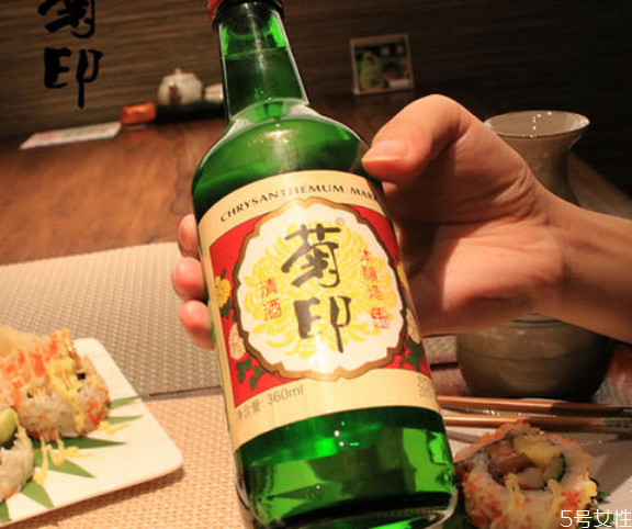 韓國燒酒哪個牌子好喝 韓劇里的燒酒哪個牌子