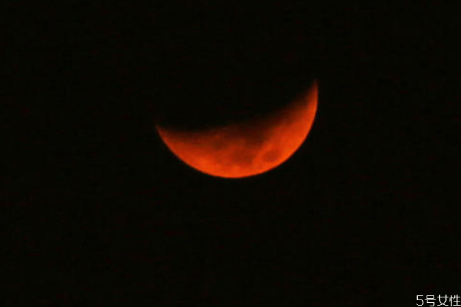 除夕之夜能看到月亮嗎 除夕夜為什么沒(méi)有月亮
