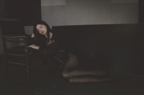 熬夜為什么會(huì)脫發(fā) 熬夜脫發(fā)還能再長出來嗎