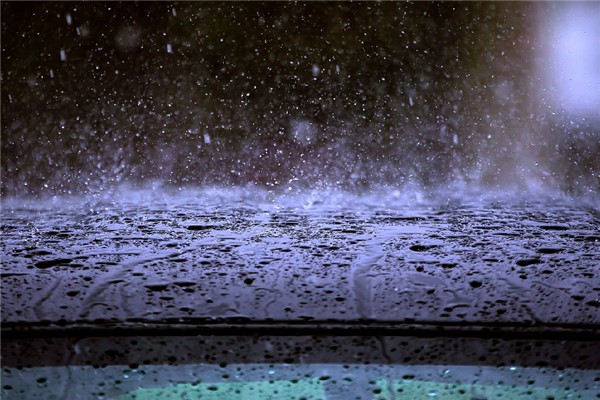 鄭州特大暴雨千年一遇 暴雨來(lái)臨前的征兆有哪些