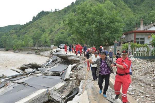 陜西罕見(jiàn)暴雨人員零傷亡 暴雨時(shí)能開空調(diào)嗎