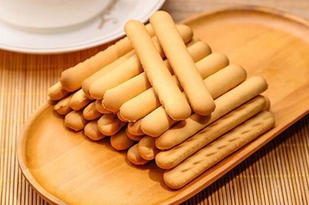 嬰兒磨牙棒有必要買(mǎi)嗎 嬰兒磨牙棒有害嗎
