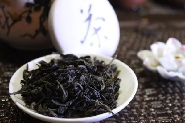 巖茶可以長(zhǎng)期存放嗎 巖茶放久了味道會(huì)不會(huì)淡
