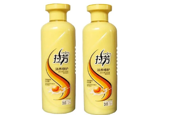 護(hù)發(fā)素碰到頭皮會(huì)導(dǎo)致脫發(fā)嗎 護(hù)發(fā)素對頭皮有沒有傷害