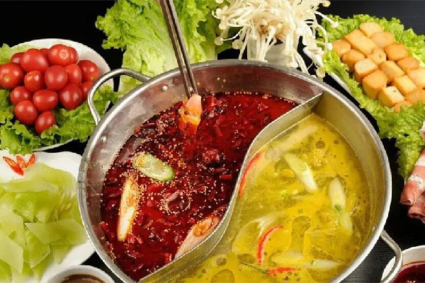 男子捕鳥(niǎo)近千只稱用來(lái)涮火鍋 涮火鍋的食材有哪些