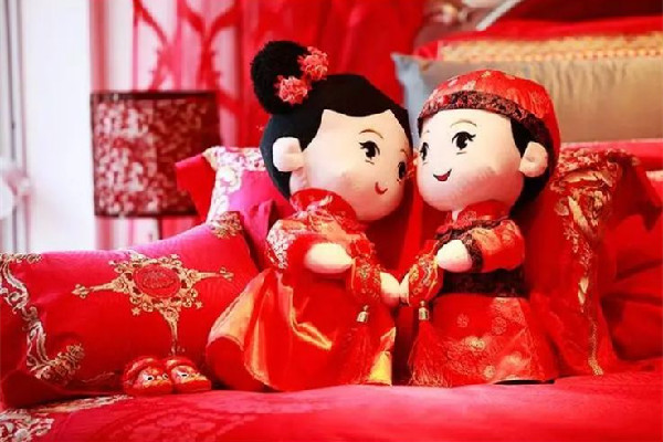 建議法定婚齡降到18歲 結婚意味著什么