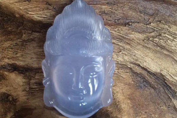 藍玉髓一般是多少錢 藍玉髓有收藏價值嗎